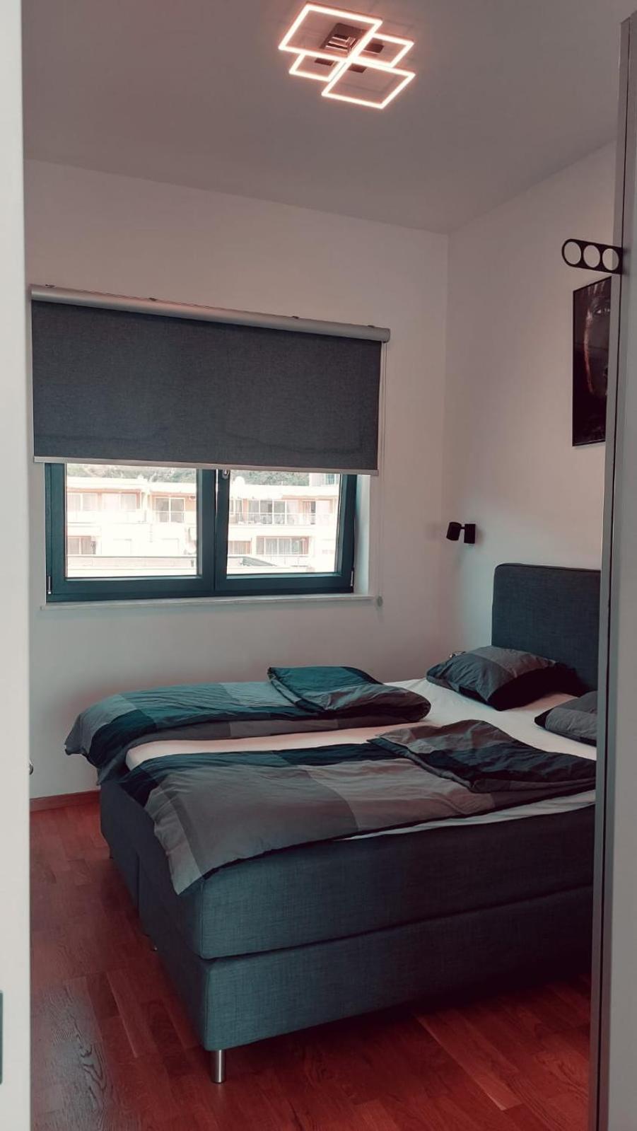 Modern Top Floor Sea View 3Br With Pools, Spa & Fitness Bečići Kültér fotó