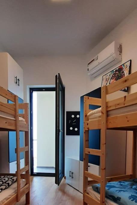 Modern Top Floor Sea View 3Br With Pools, Spa & Fitness Bečići Kültér fotó