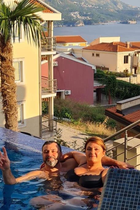 Modern Top Floor Sea View 3Br With Pools, Spa & Fitness Bečići Kültér fotó