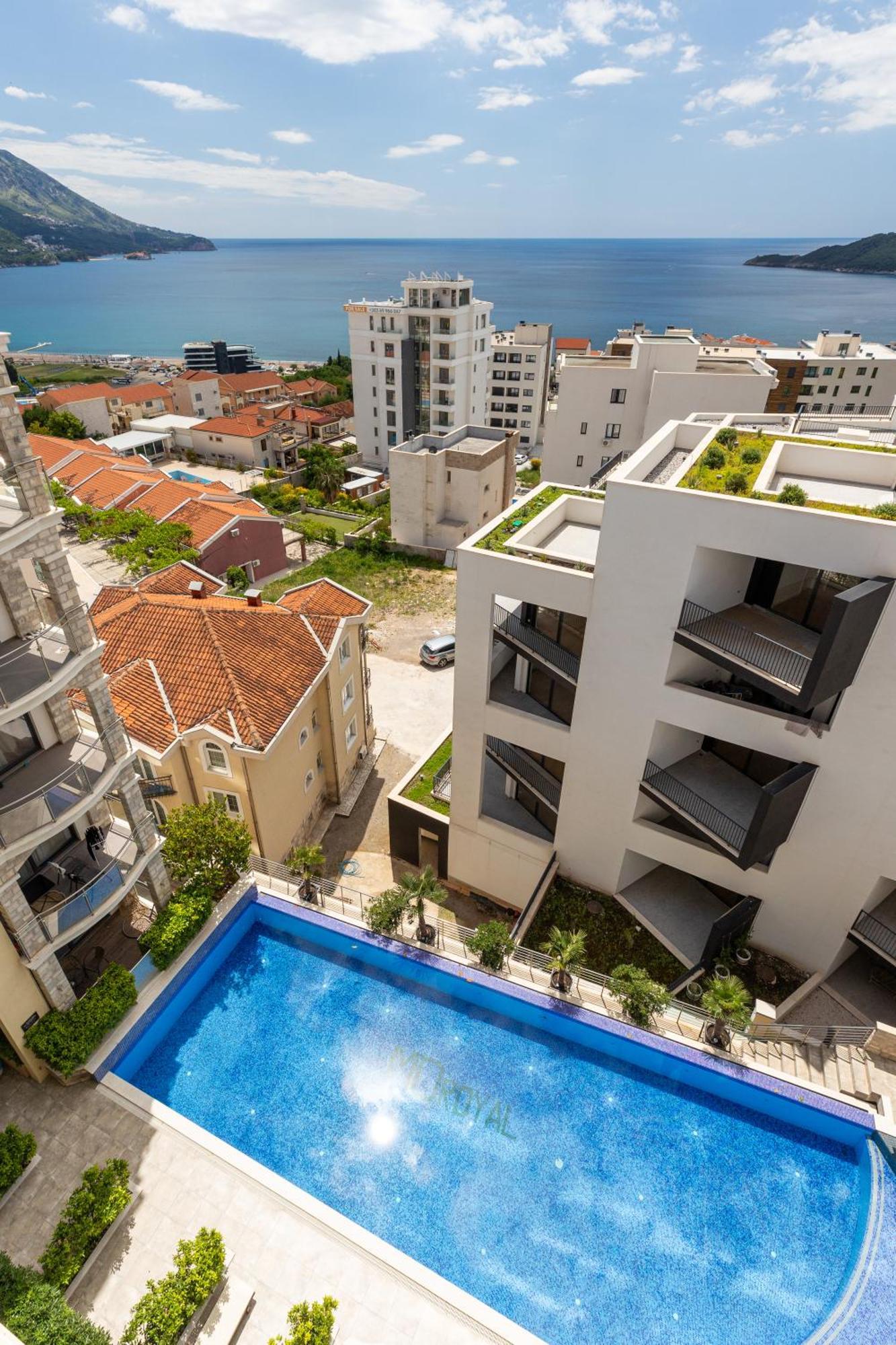 Modern Top Floor Sea View 3Br With Pools, Spa & Fitness Bečići Kültér fotó