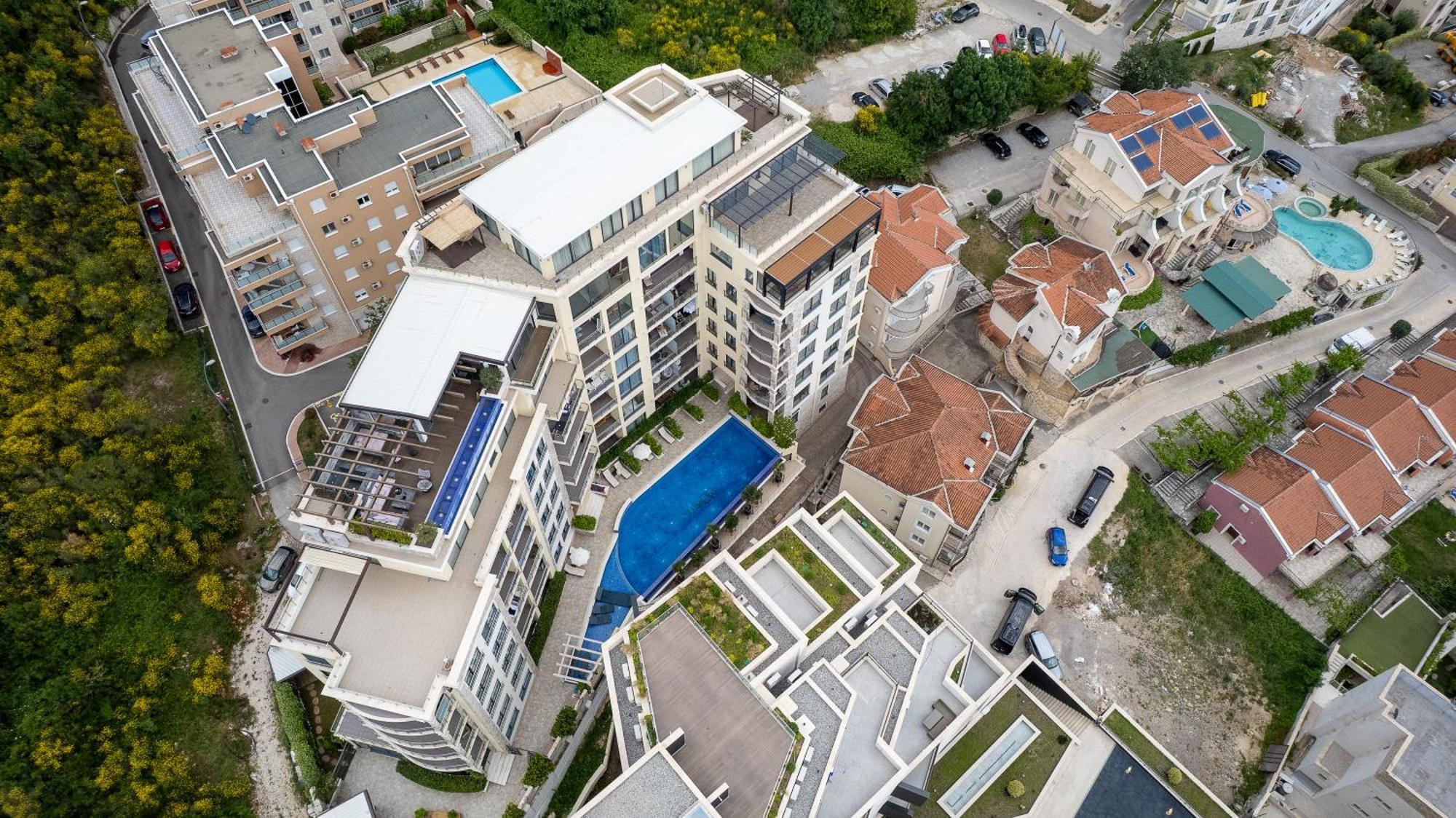 Modern Top Floor Sea View 3Br With Pools, Spa & Fitness Bečići Kültér fotó