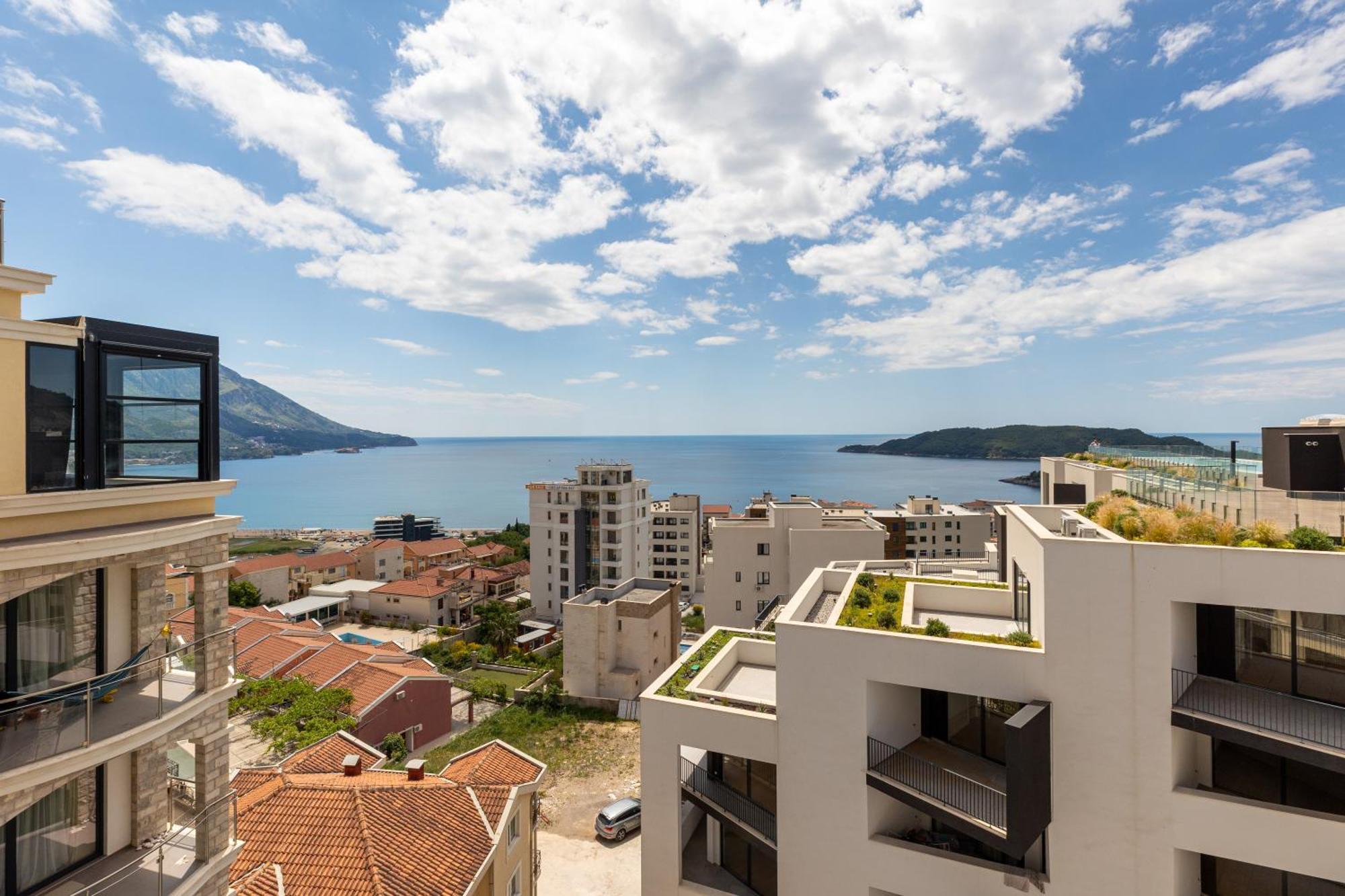 Modern Top Floor Sea View 3Br With Pools, Spa & Fitness Bečići Kültér fotó