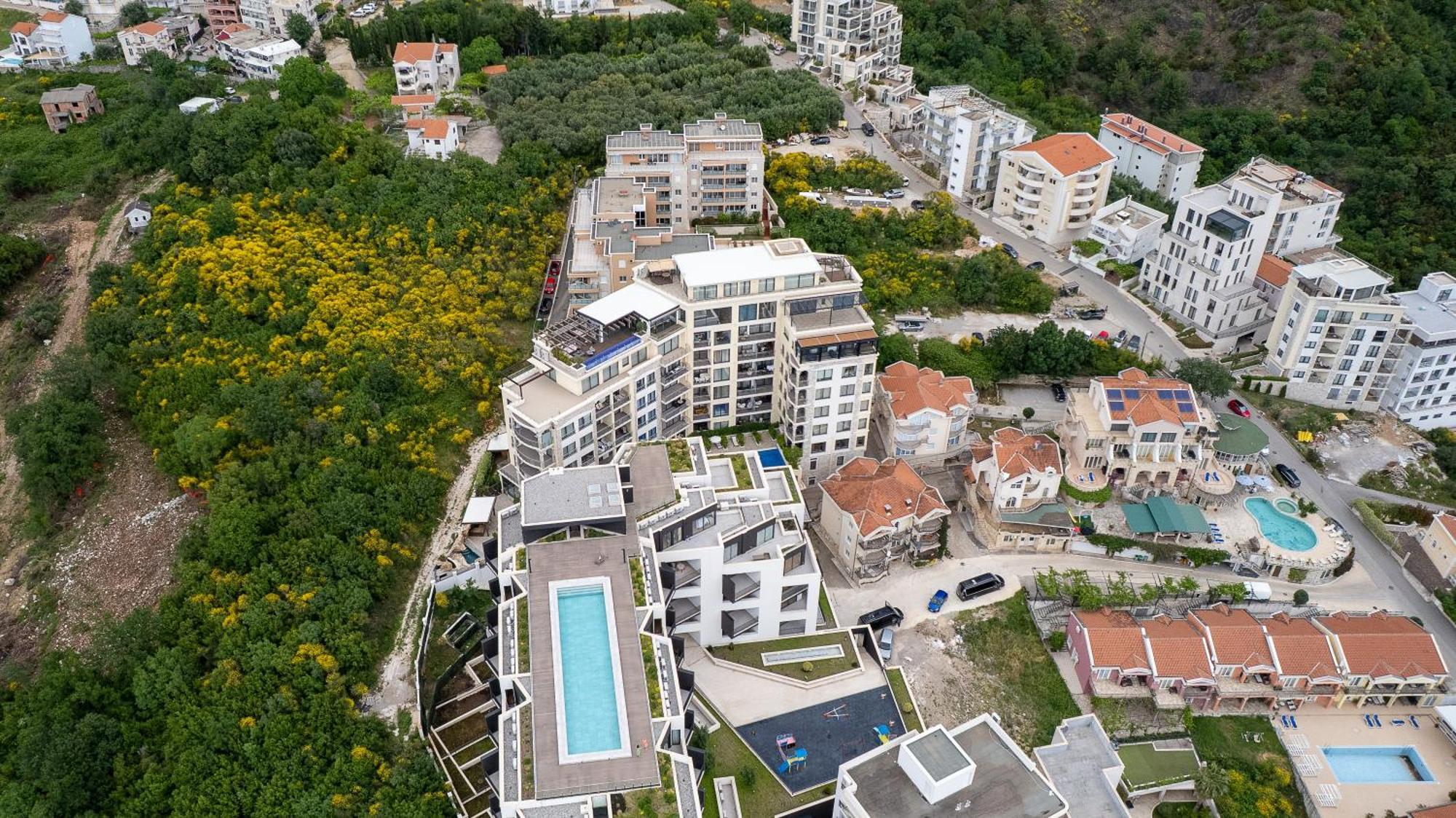 Modern Top Floor Sea View 3Br With Pools, Spa & Fitness Bečići Kültér fotó