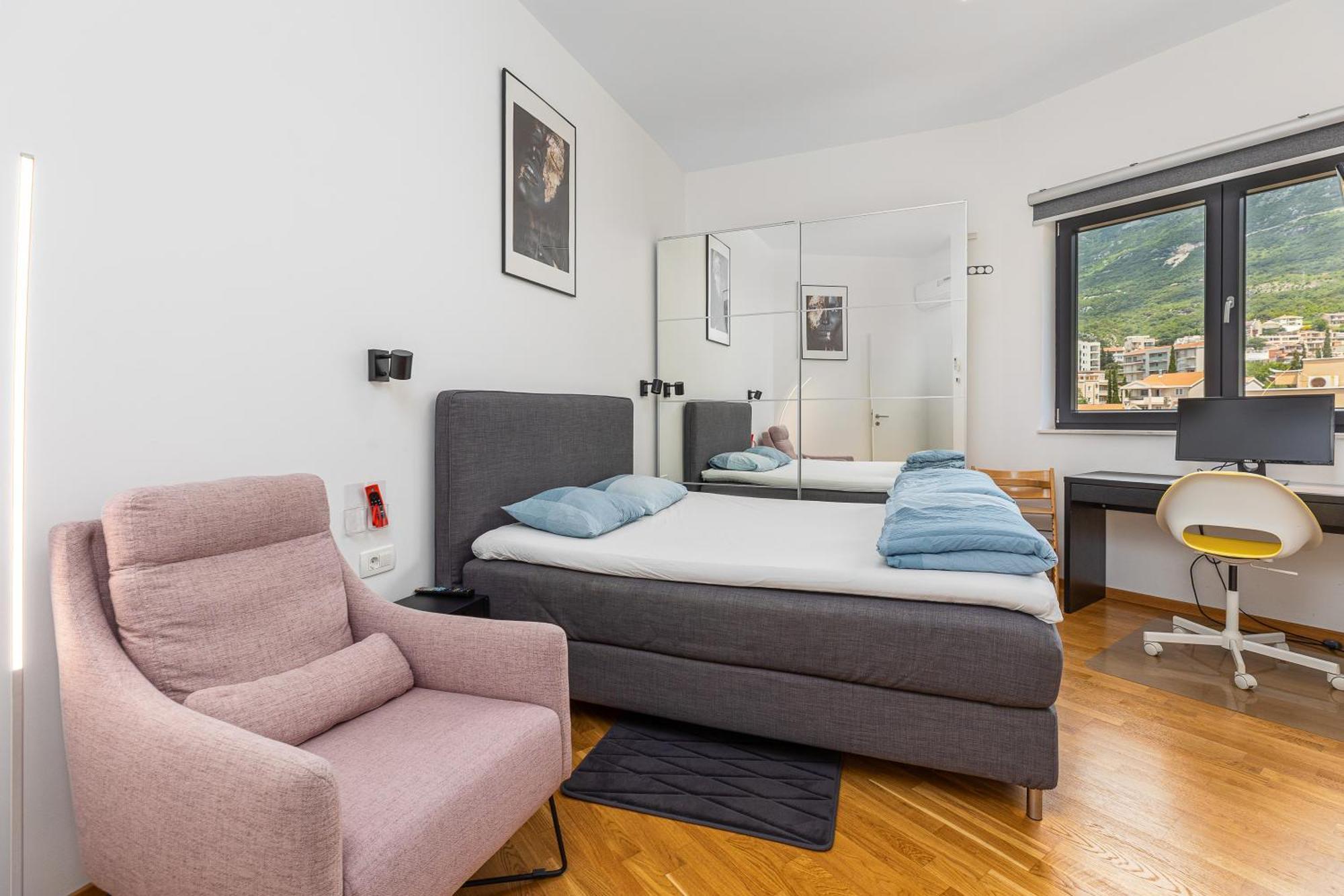 Modern Top Floor Sea View 3Br With Pools, Spa & Fitness Bečići Kültér fotó