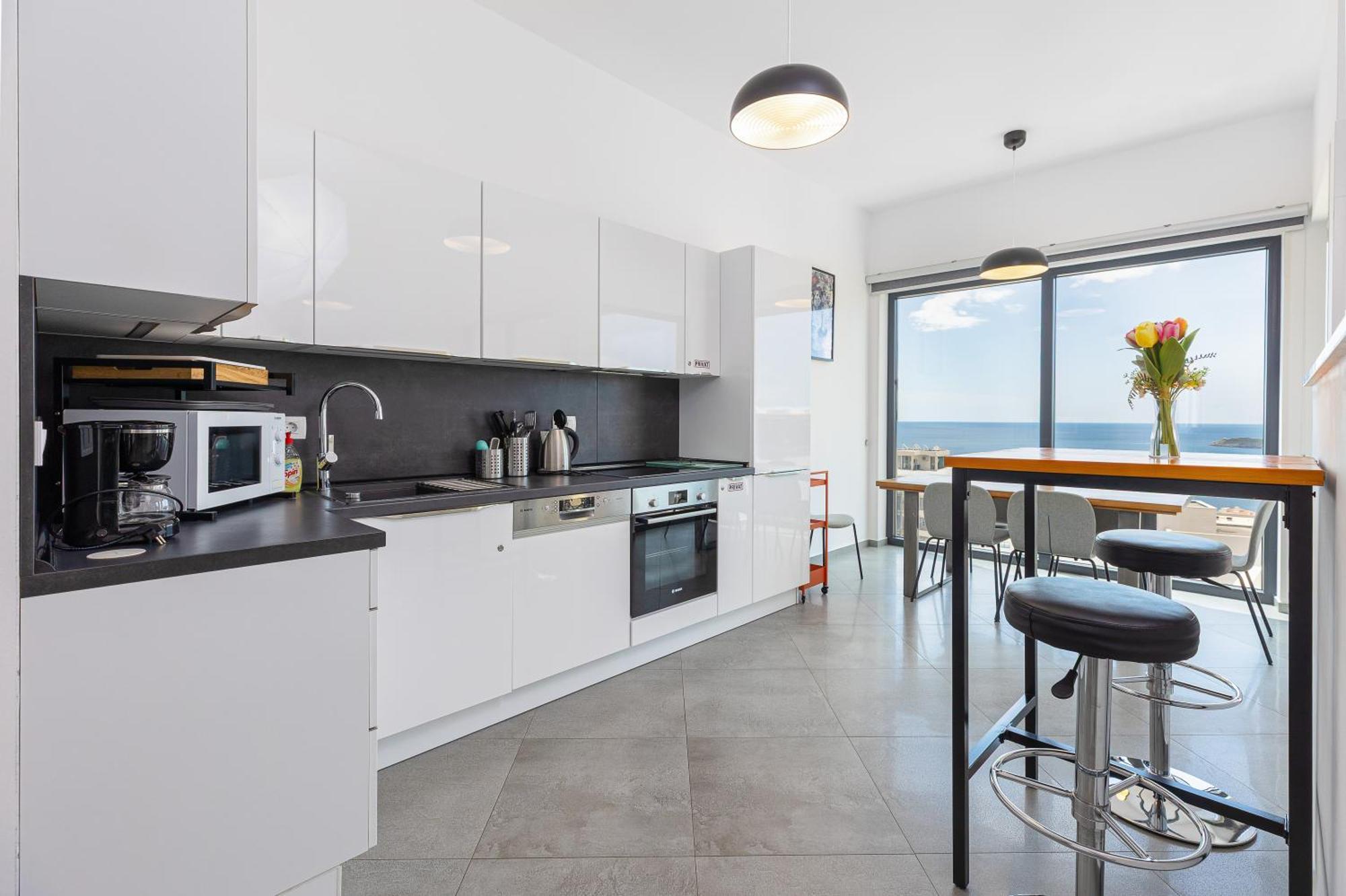 Modern Top Floor Sea View 3Br With Pools, Spa & Fitness Bečići Kültér fotó